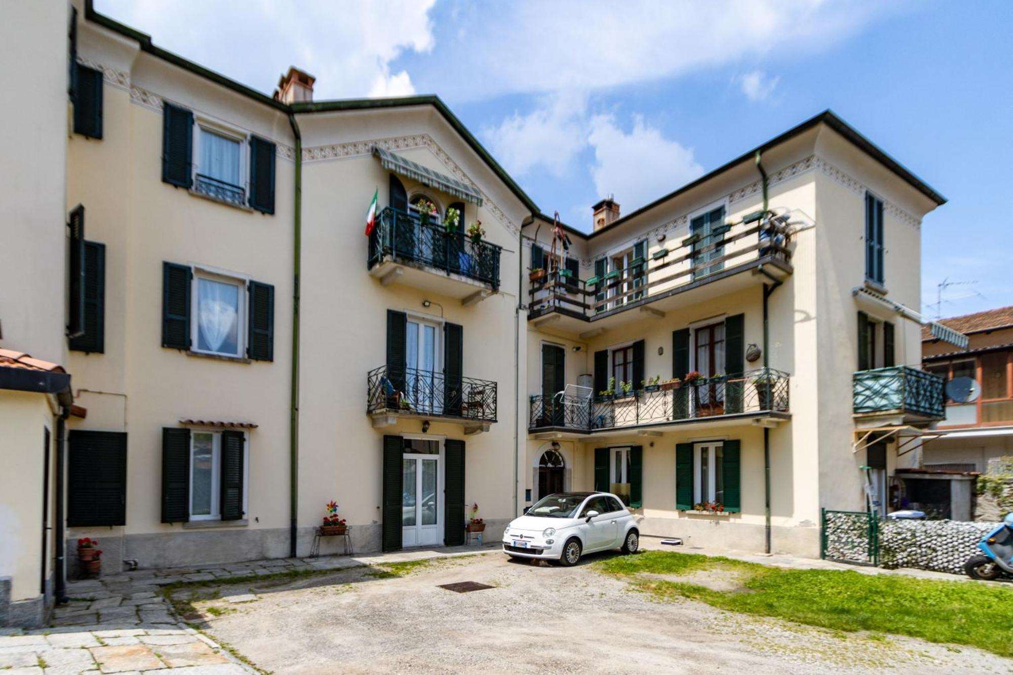 Le Dalie - Appartamento Stresa - Magognino Brisino Dış mekan fotoğraf